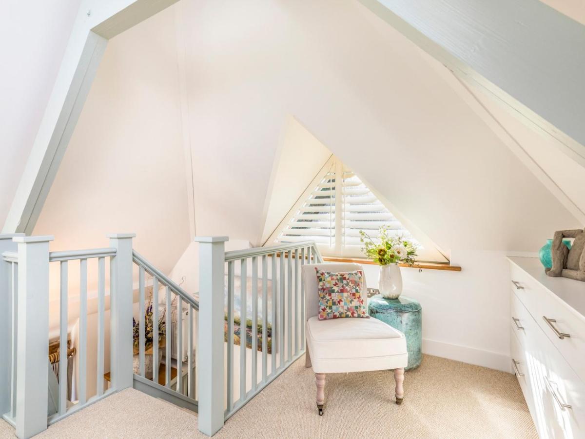 Pass The Keys Peaceful And Beautiful 1 Bedroom Barn Conversion Чічестер Екстер'єр фото