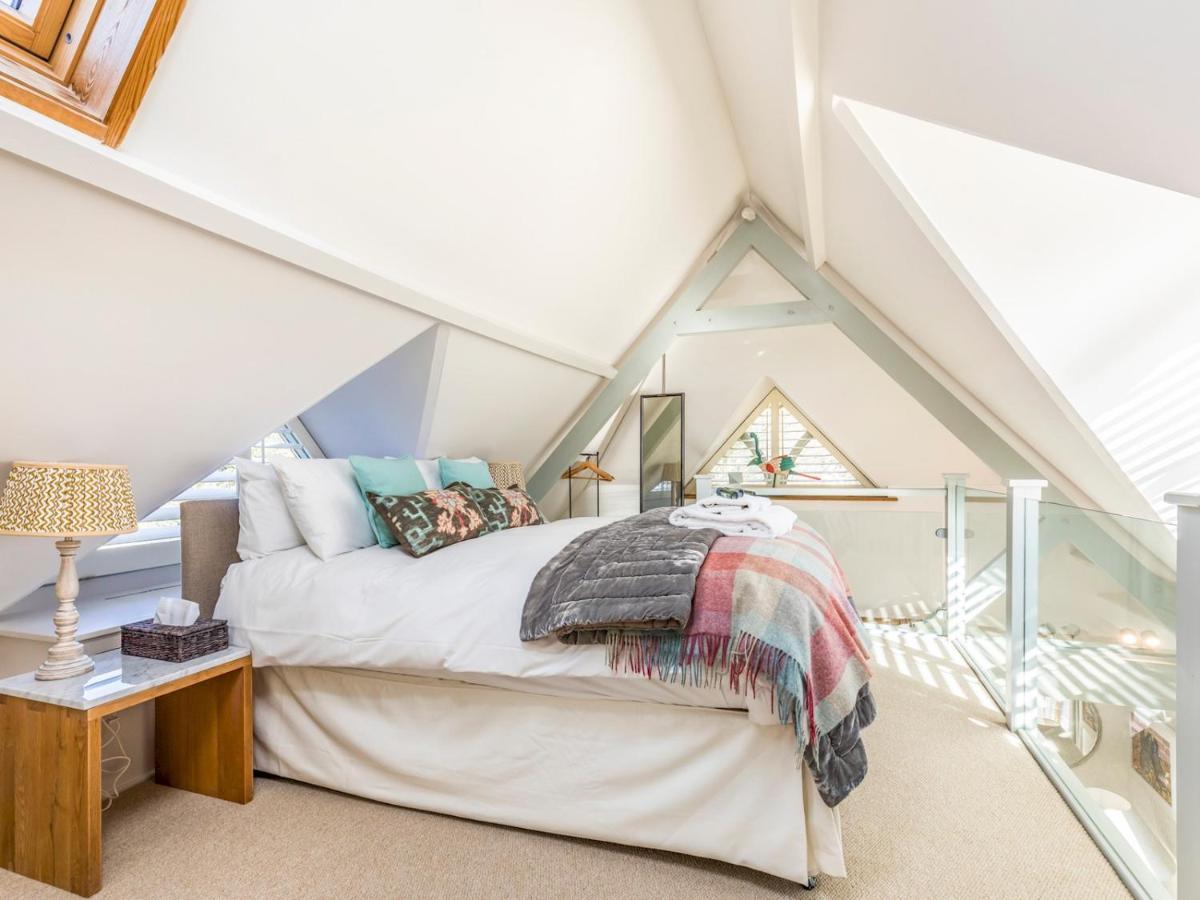 Pass The Keys Peaceful And Beautiful 1 Bedroom Barn Conversion Чічестер Екстер'єр фото