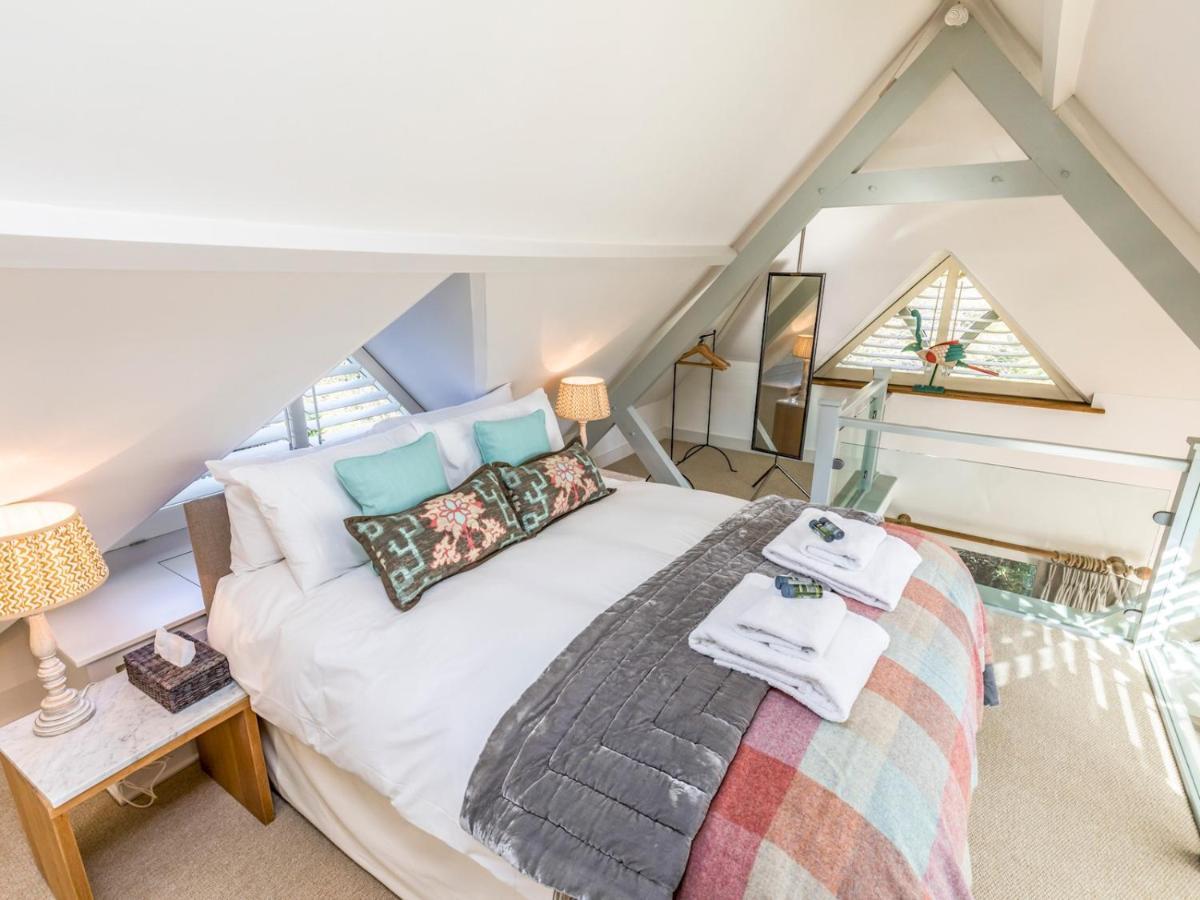 Pass The Keys Peaceful And Beautiful 1 Bedroom Barn Conversion Чічестер Екстер'єр фото