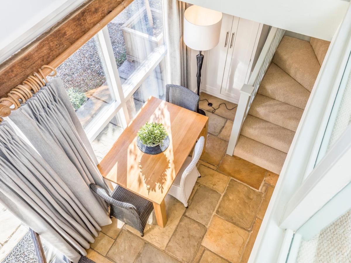 Pass The Keys Peaceful And Beautiful 1 Bedroom Barn Conversion Чічестер Екстер'єр фото